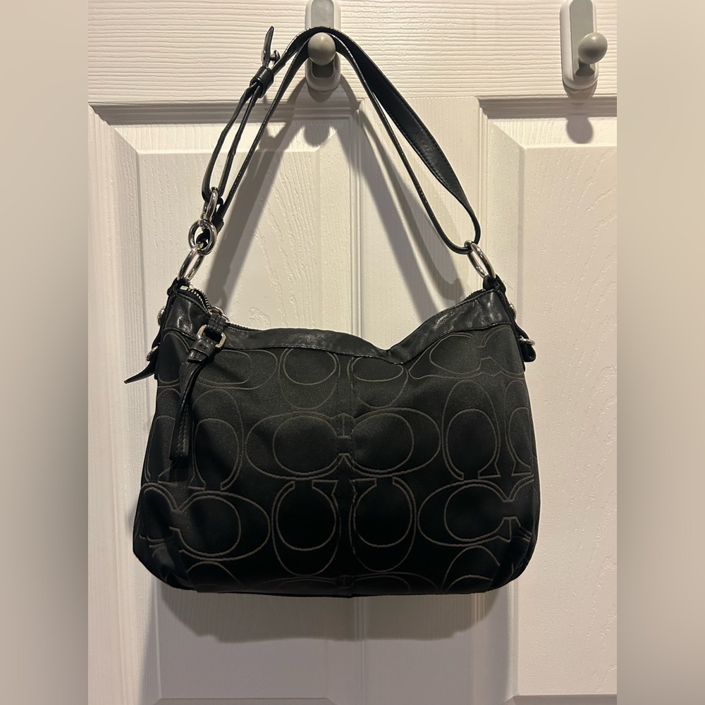 Rare Coach Mia Black Signature C Small Shoulder Bag 15760